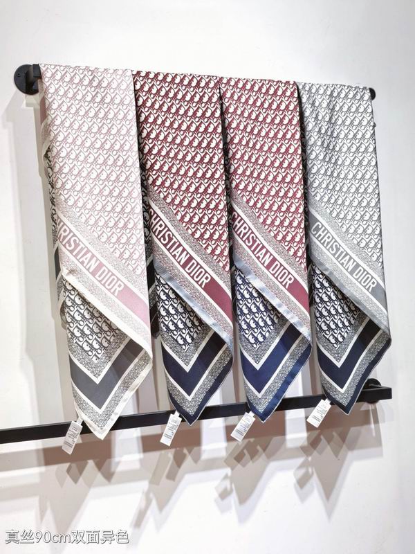 Dior silk scarf 90X90cm E052520